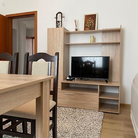Apartment Kirili And Metodi 41-8 Berkovitsa Dış mekan fotoğraf